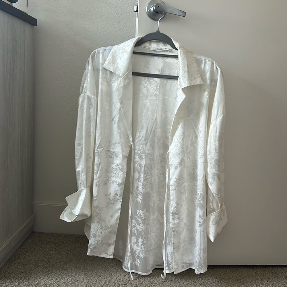 Satin/silk material tie in the front long sleeve blouse